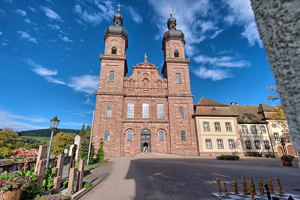 Barocke Pfarrkirche in St. Peter